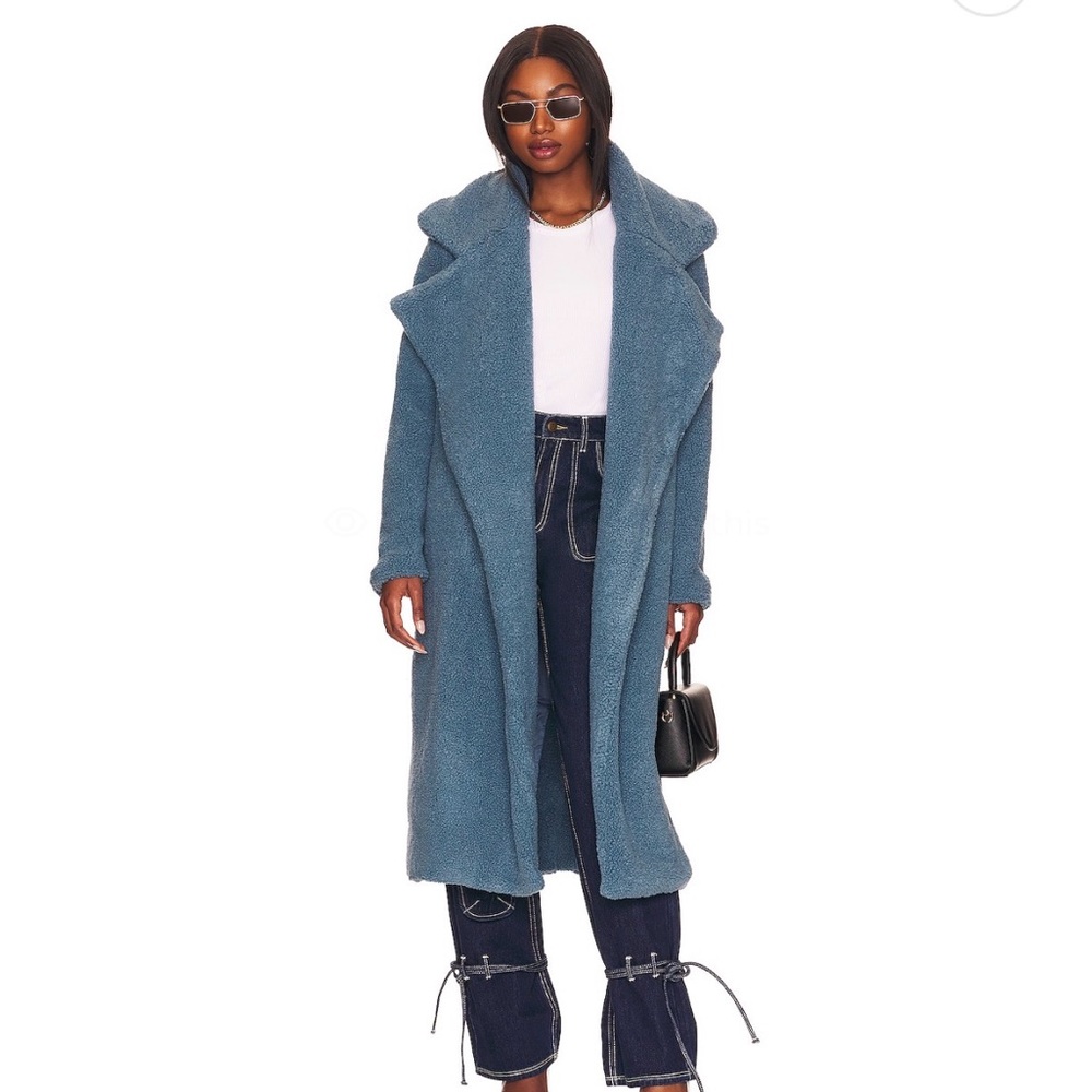 Sndys. teddy coat in storm blue